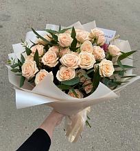Букет Кремовые розы Латте в Островном