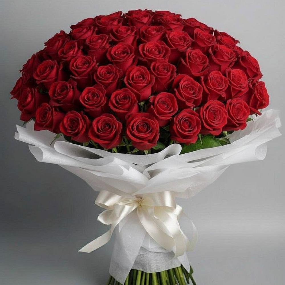 Букет 101 Красная роза Блэк Мэджик в Островном