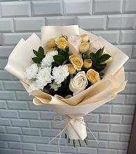 Букет цветов из:  Розы и Хризантемы в Островном