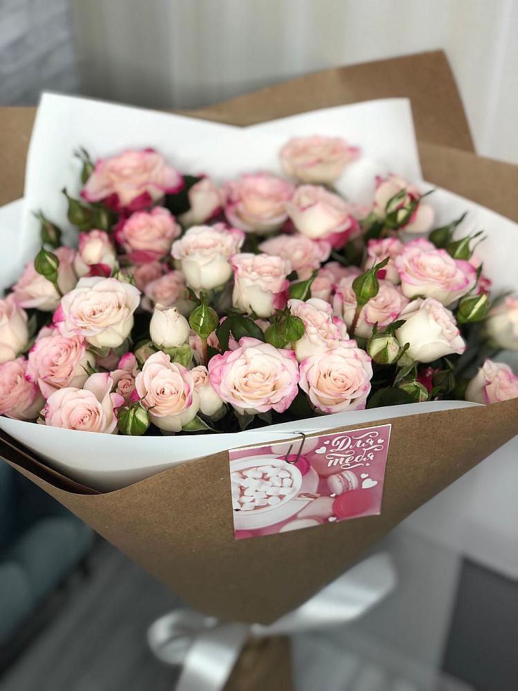 Букет цветов из: Розы в Островном