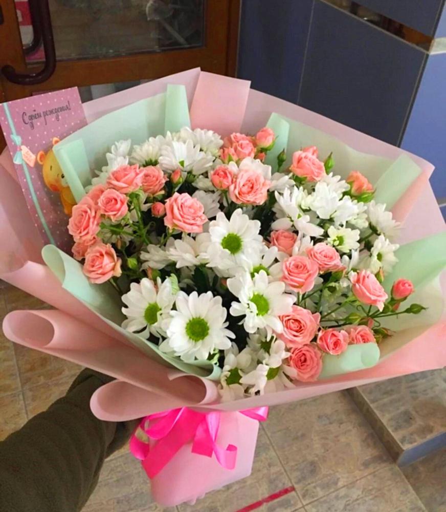 Букет цветов из: Розы и Хризантемы в Островном