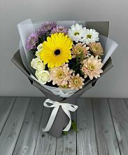 Букет цветов из:  Розы, Герберы и Хризантемы в Островном