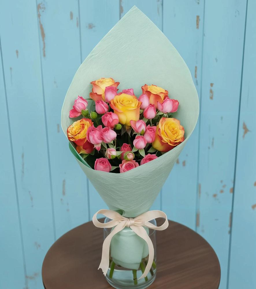 Букет цветов из: Розы в Островном