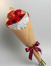 Букет цветов из:  Розы в Островном