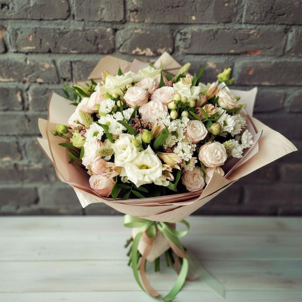 Букет цветов из: Альстромерии, Розы и Хризантемы в Островном