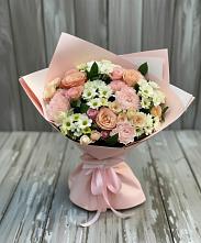 Букет цветов из:  Гвоздики, Розы и Хризантемы в Островном