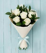 Букет цветов из:  Розы в Островном