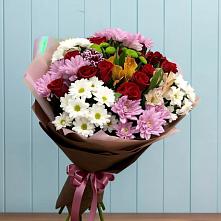 Букет цветов из:  Розы, Хризантемы и Альстромерии в Островном