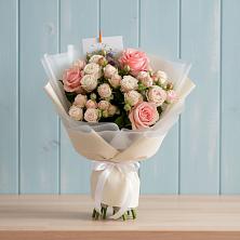 Букет цветов из:  Розы в Островном