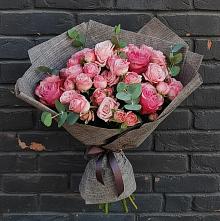 Букет цветов из:  Розы в Островном